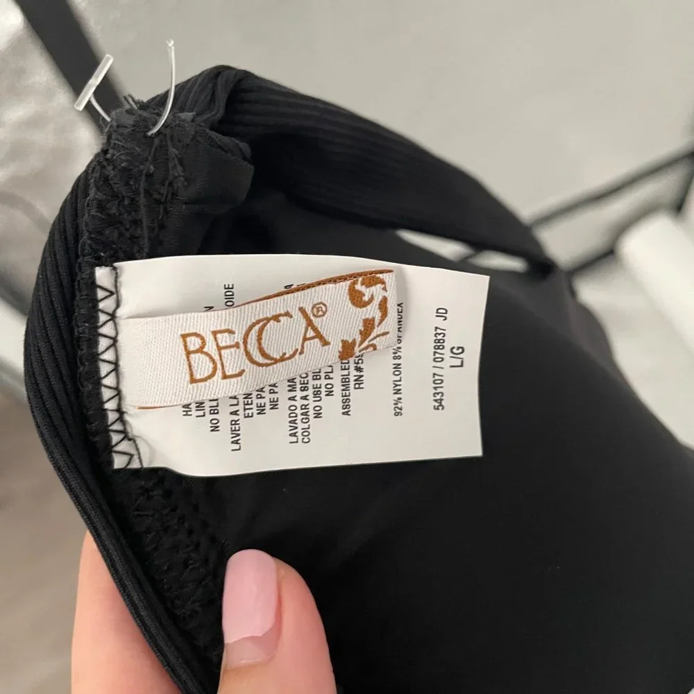 Becca Black Swimsuit Bikini Top V-Neck Fine Line Lrg Ties Neck and Back